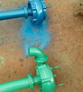 養(yǎng)殖場(chǎng)排污泵選擇之污水泵，立式絞刀抽糞泵